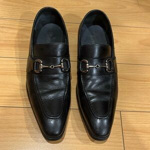 Men’s shoes